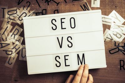 SEO vs. СММ в чём отличия и как их использовать вместе использовать вместе